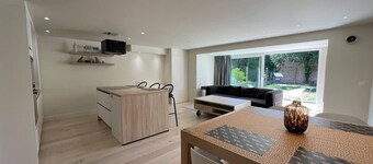 Modern flat with garden