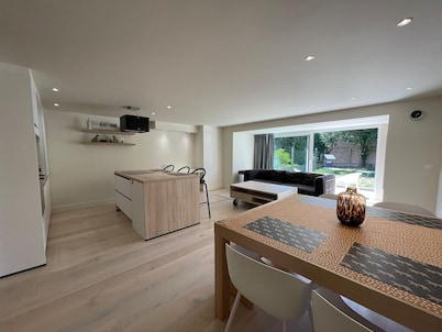 Modern flat with garden