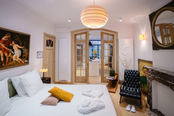 1 bedroom, free WiFi, bed sheets - Circa 1929 - Suite met keuken (Ostend)