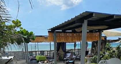 Discover your perfect retreat
Modern 3-bedroom house with WiFi /AC in Bacnotan