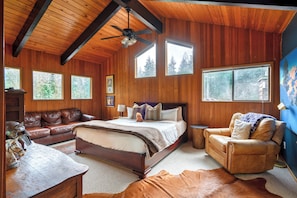 7 soverom, strykejern/-brett, wi-fi og sengetøy