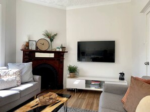 TV