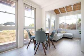 Interior - Little house on the hill (Riverside)