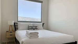 Room - Apartment City Living (Launceston)