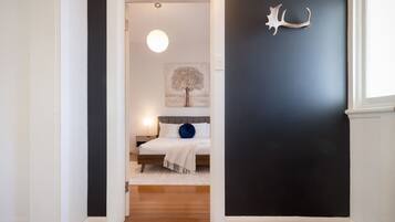 3 habitaciones, cuna de viaje, wifi y ropa de cama