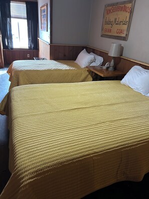 4 bedrooms, WiFi, bed sheets