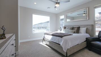 4 camere, ferro/asse da stiro, Wi-Fi, lenzuola