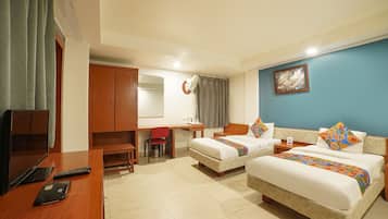 Luxury Suite | 1 bedroom, Egyptian cotton sheets, premium bedding, in-room safe