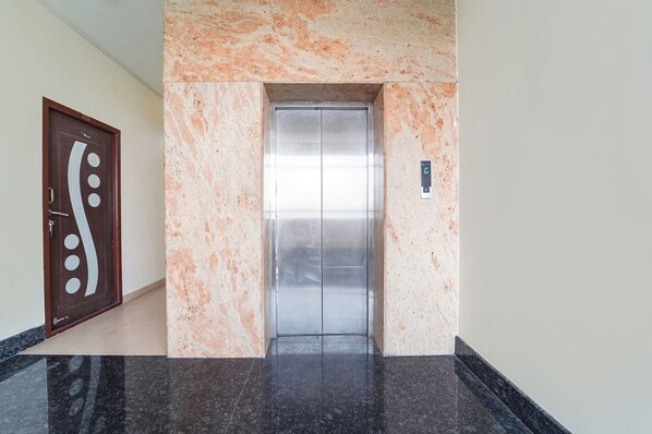 Lobby - Fabhotel Mani’S Residency (Coimbatore)