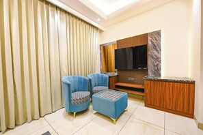 Seprai katun Mesir, seprai premium, brankas, dan Wi-Fi gratis