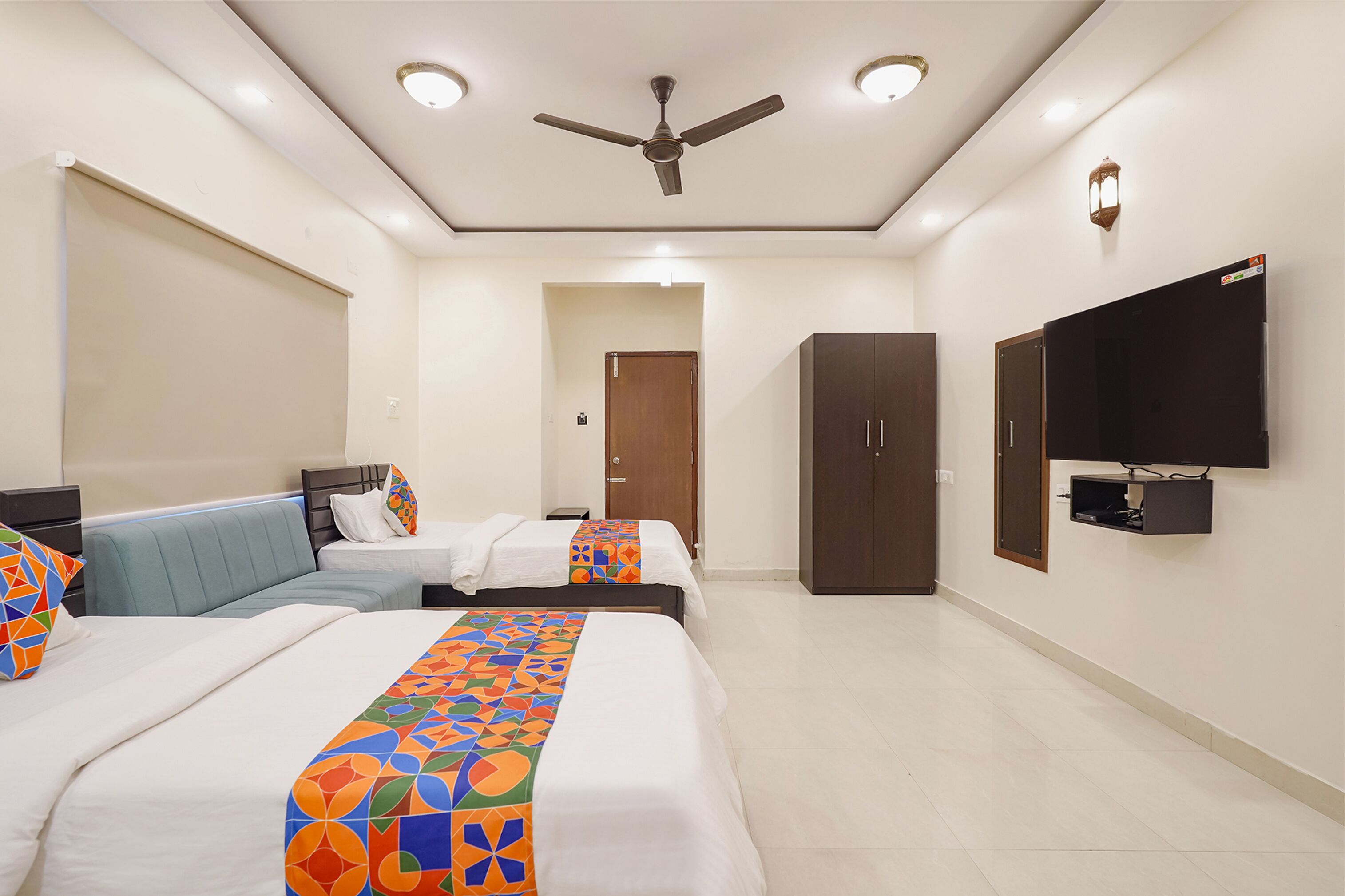 埃及棉床单、高档床上用品、客房内保险箱、免费 WiFi