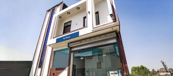 FabExpress Awadh Royal