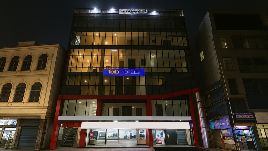Fabhotel Vgr Comforts