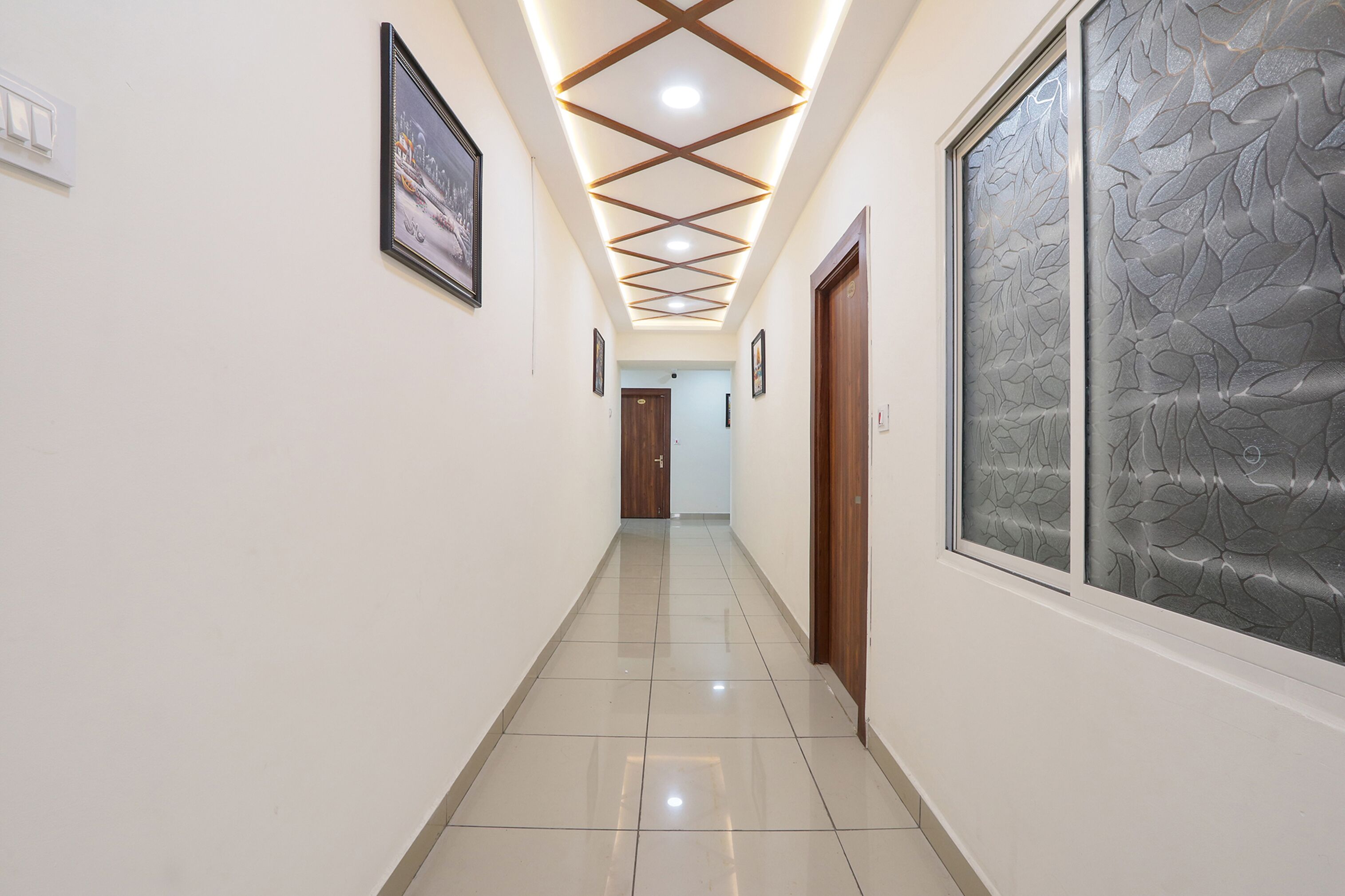 Foto - FabHotel VGR Comforts - Nr Khairtabad Metro Station