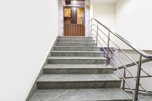 Lobby - Fabhotel Vgr Comforts (Hyderabad)