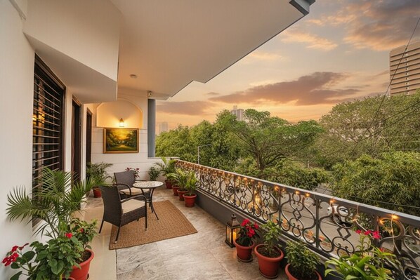 Balcony - Fabhotel Silver Stone (Noida)