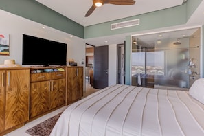 1 bedroom, in-room safe, iron/ironing board, free WiFi