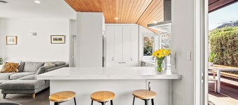 Arrowtown Family Home with spa
