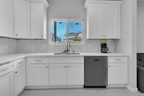 Microwave, oven, stovetop, dishwasher