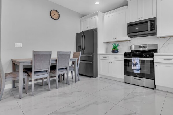 Microwave, oven, stovetop, dishwasher