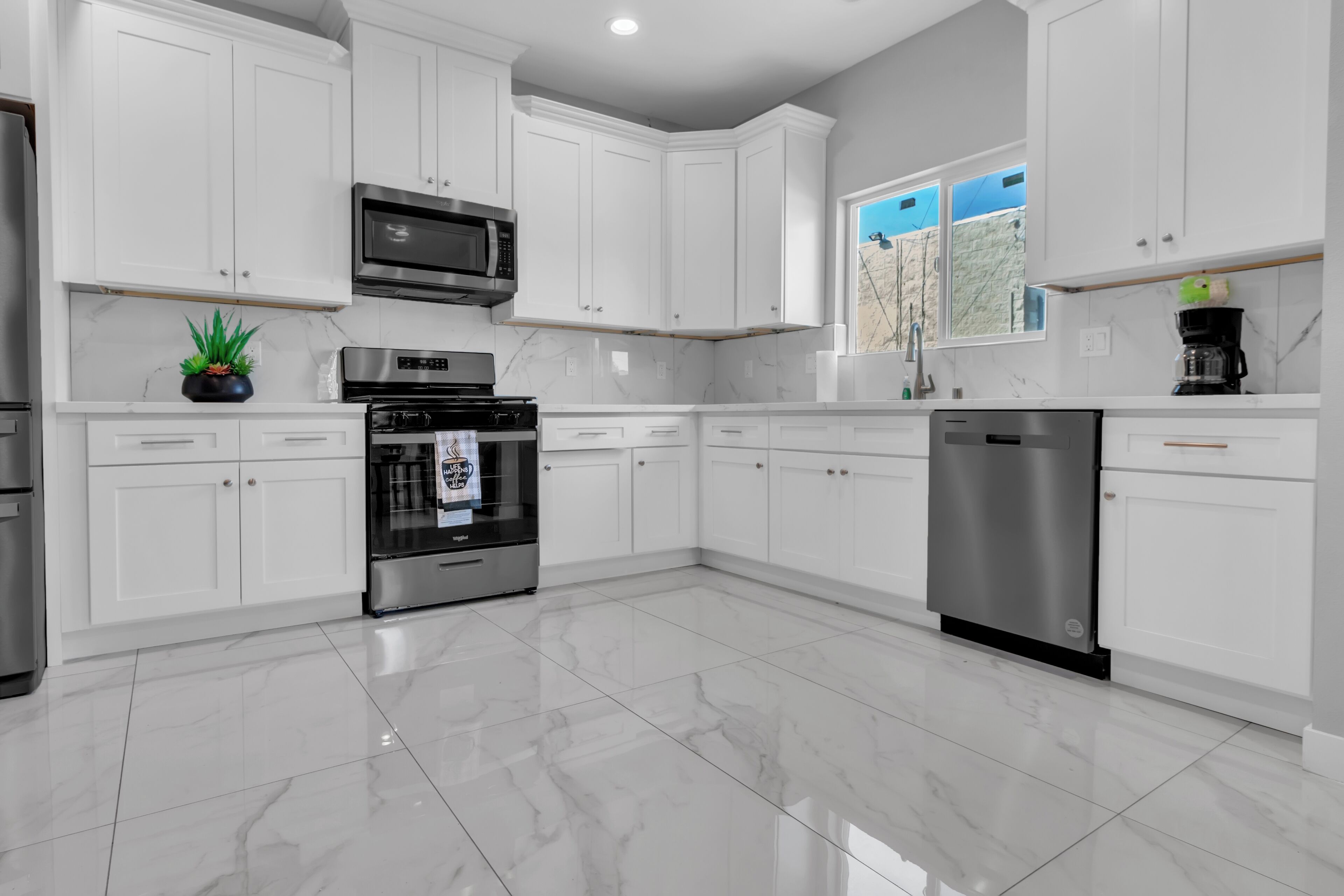 Microwave, oven, stovetop, dishwasher