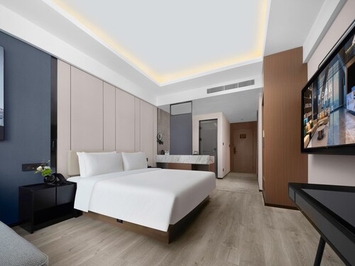 Meilun Hotel Xian Qujiang Convention Center Mixc