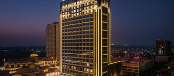 Grand Madison Hotel Xiangyang Hexin Outlets