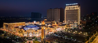 Grand Madison Hotel Xiangyang Hexin Outlets