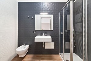 Shower, bidet - Kalurya - Lu Mare- Lecce Selection (Lecce)