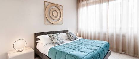 1 多间卧室、WiFi、床单