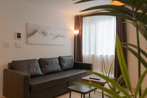 Superior Villa, Balcony | Living area