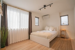 Superior Villa, Balcony | 3 bedrooms, free WiFi, bed sheets