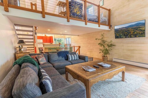 The Liftline Condo at Snowcreek | Closest to Dollar