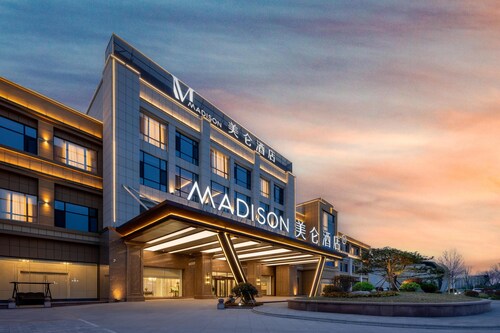 Madison Hotel Weihai Rongcheng High-speed Railway