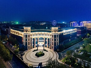 View from property - Grand Madison Hotel Tangshan Caofeidian (Tangshan)