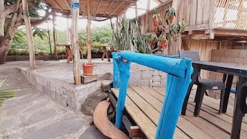 Khu ẩm thực ngoài trời