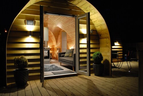 The Lodge at Brambles Farm - Sleeps 4, Hot Tub