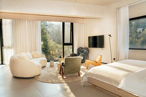 Elite Double Room, Hill View | Premium bedding, minibar, desk, laptop workspace - Adamu Nature Resort (Chengdu)