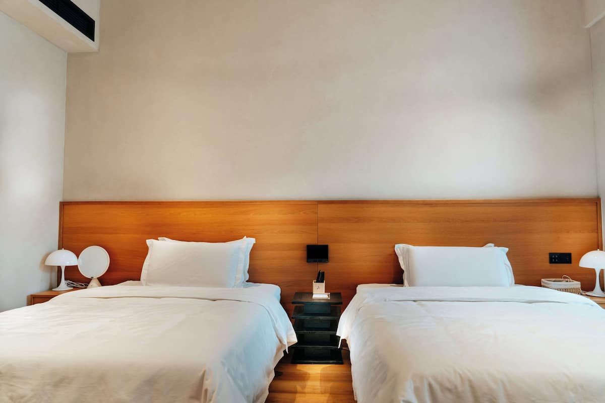 Superior Twin Room, Hill View