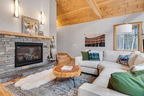 Smart TV, fireplace, table football, ping pong