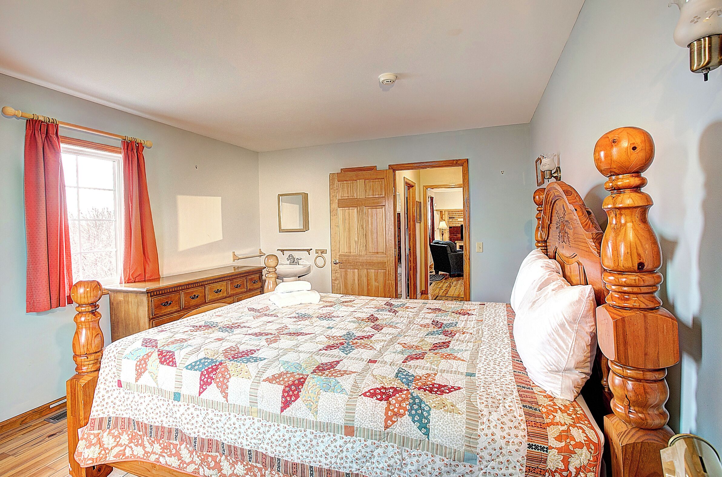 3 habitaciones, wifi y ropa de cama 