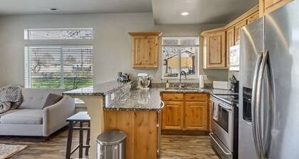 Convenient 3BR with King Beds Near Hill AFB and Davis Conference Center