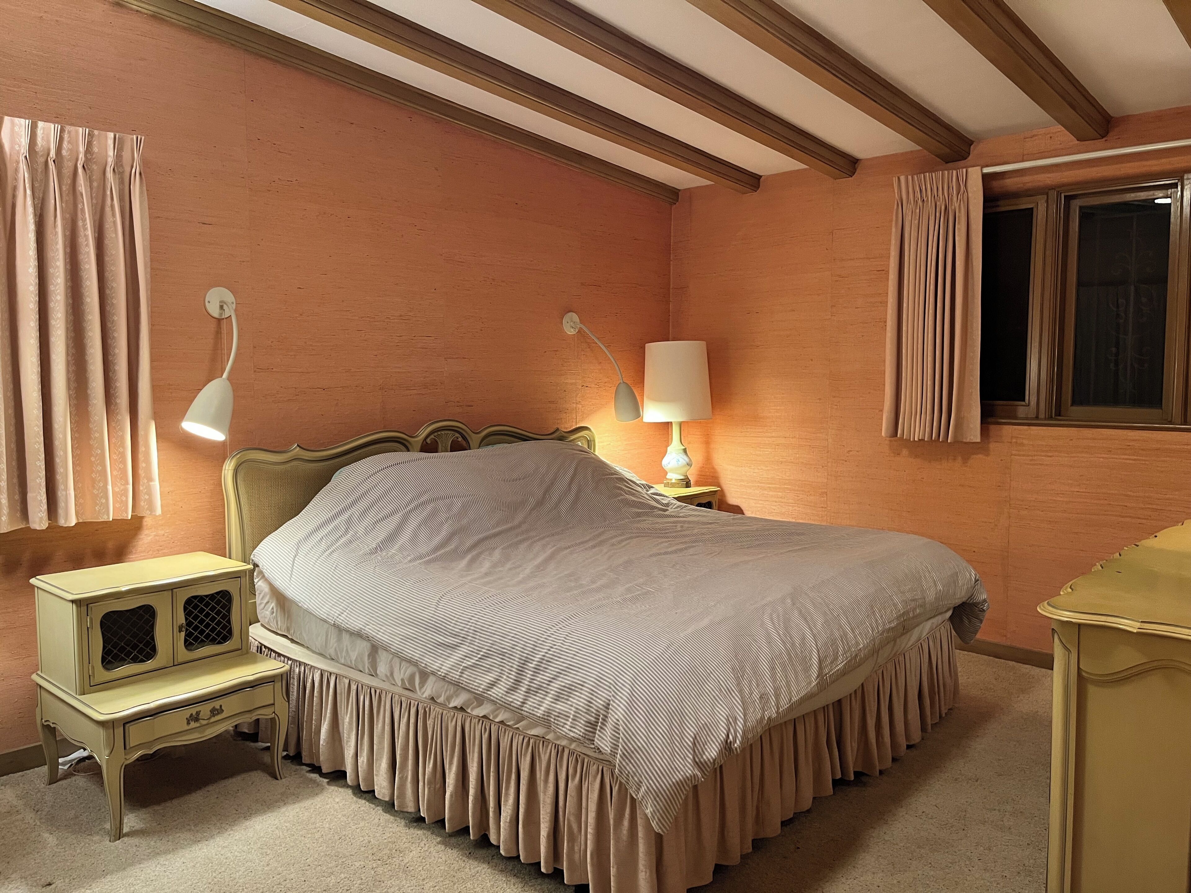 2 makuuhuonetta, Wi-Fi, vuodevaatteet