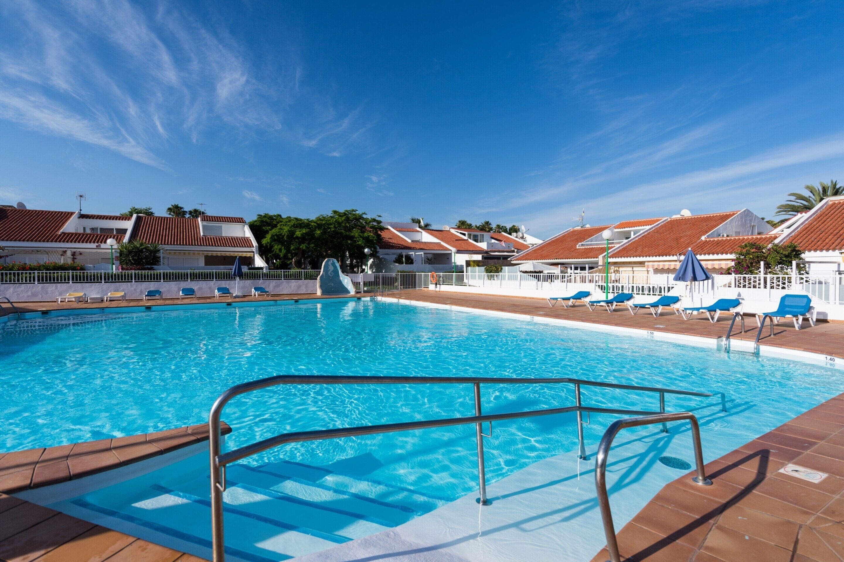 House | Pool | Outdoor pool