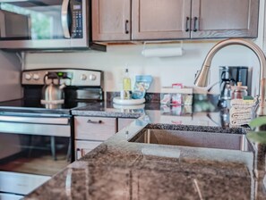 Fridge, microwave, oven, stovetop - Gooseberry Trailside Suites | Encampment River Suite (Two Harbors)