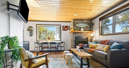 Gooseberry Trailside Suites | French River Suite