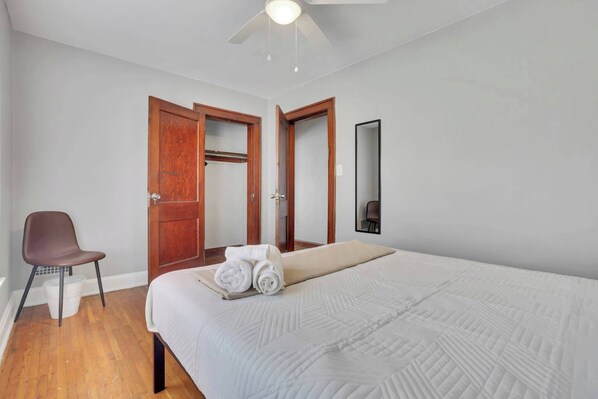 3 Schlafzimmer, Bügeleisen/Bügelbrett, WLAN, Bettwäsche