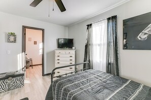 3 chambres, fer et planche à repasser, accès Internet, draps fournis