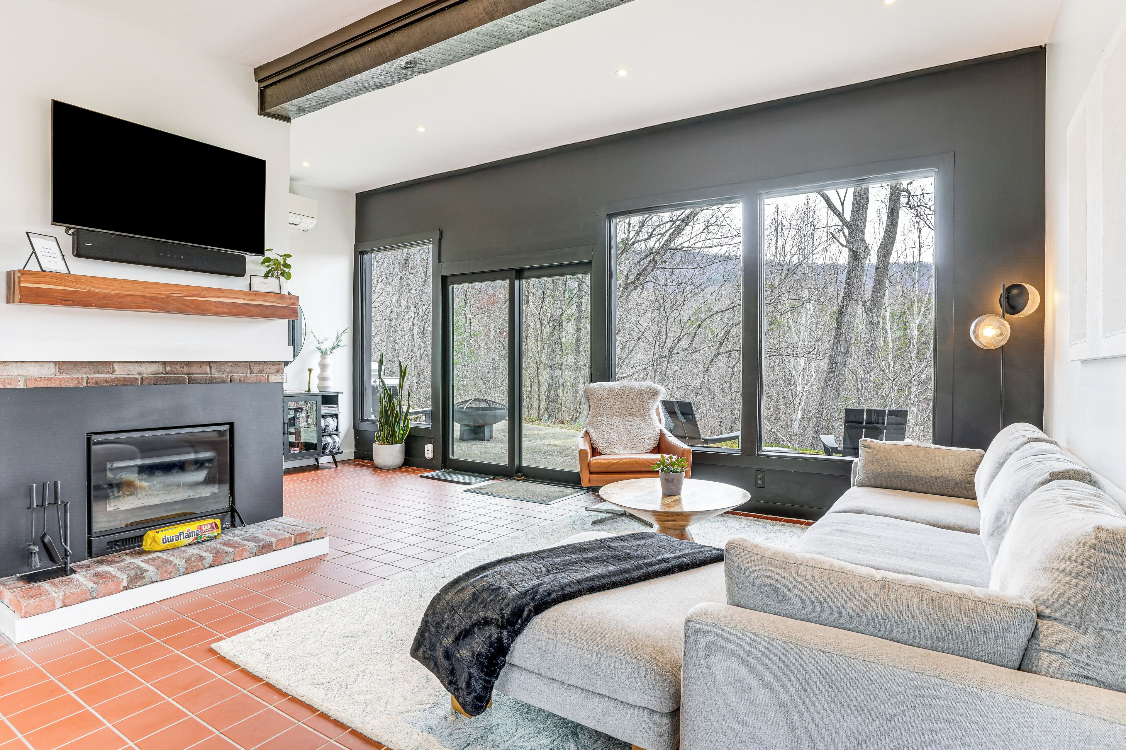 TV, fireplace, books, stereo