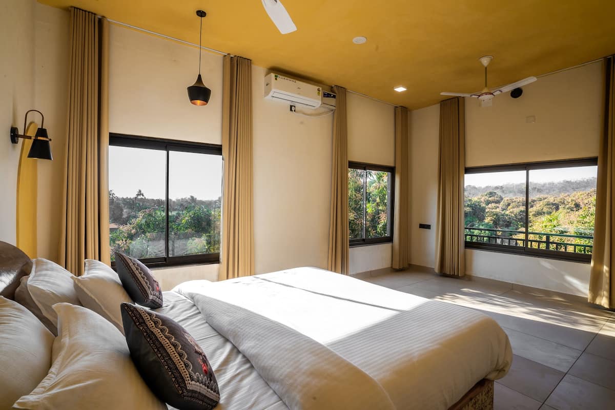 1 Schlafzimmer, Schreibtisch, laptopgeeigneter Arbeitsplatz